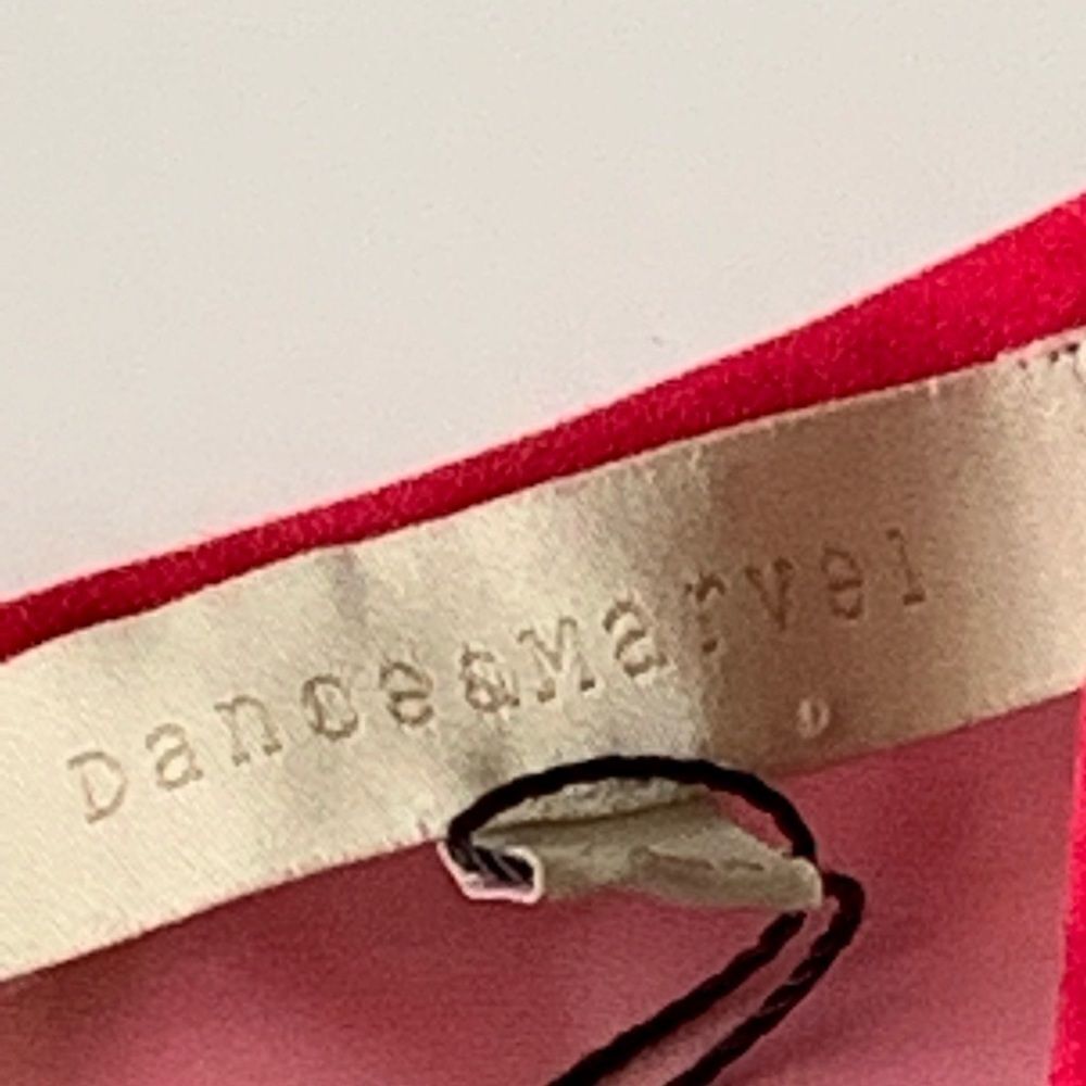 Dance & Marvel Top - Picture 8 of 8